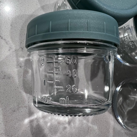 Set of 4 Glass Baby Food Storage Containers - Picture 4 of 4